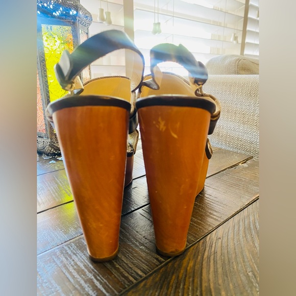 COACH Campbell Wedge Platform 🥰 - Picture 8 of 11